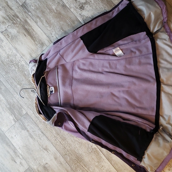 Womens Columbia Sportswear Jacket - Picture 9 of 15